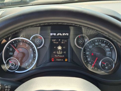 Used 2019 RAM 1500 Big Horn AWD/4WD image 17