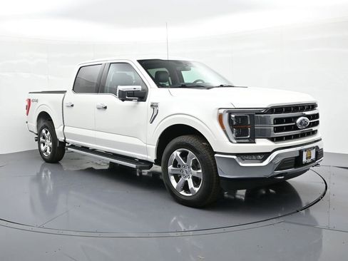 Used 2021 Ford F150 Lariat w/ Equipment Group 502A High AWD/4WD image 4