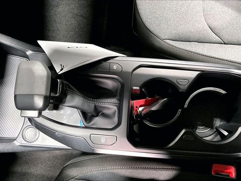 New 2025 Kia K4 LXS image 29