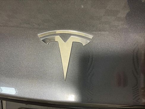 Used 2019 Tesla Model 3 image 33