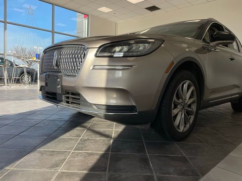 Used 2021 Lincoln Corsair AWD w/ Premium Package image 15
