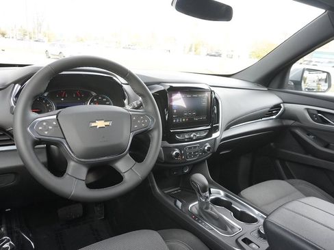 Used 2023 Chevrolet Traverse LT w/ LPO, Floor Liner Package image 29