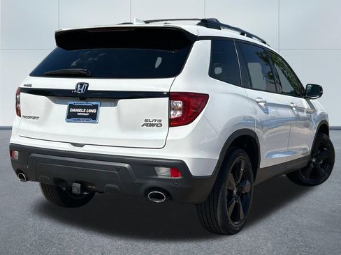 Used 2021 Honda Passport Elite image 2