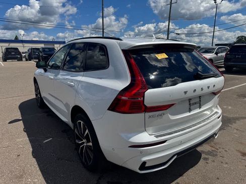 Used 2024 Volvo XC60 B5 Plus w/ Protection Package Premier AWD/4WD image 7
