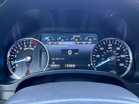 Used 2018 Ford Expedition Limited AWD/4WD image 26