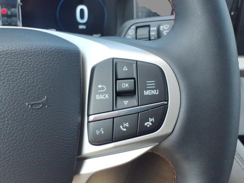 New 2026 Ford Explorer Active w/ Active Comfort Package AWD/4WD image 23