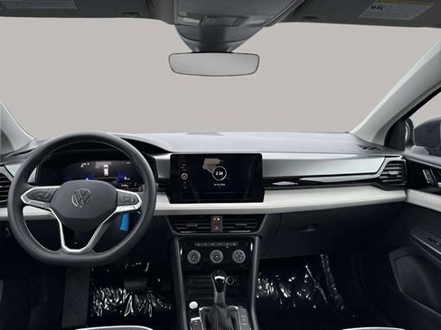 New 2026 Volkswagen Taos S image 7