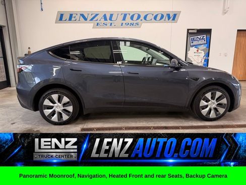 Used 2020 Tesla Model Y Long Range AWD/4WD image 1