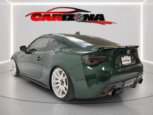 Used 2020 Toyota 86 image 12
