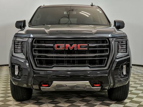 Used 2023 GMC Yukon XL AT4 w/ Max Trailering Package AWD/4WD image 4
