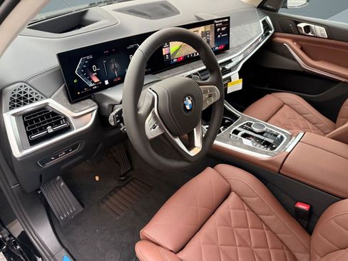 New 2026 BMW X7 xDrive40i image 4
