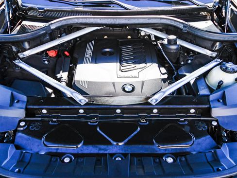 Used 2019 BMW X7 xDrive40i w/ Premium Package image 28