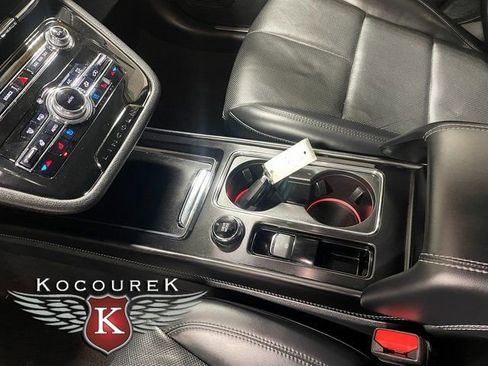 Used 2022 Lincoln Corsair Reserve w/ Equipment Group 201A AWD/4WD image 17