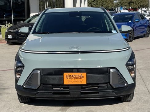 Used 2025 Hyundai Kona SEL image 6