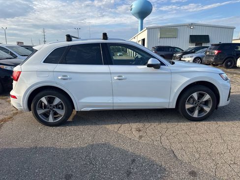 Used 2022 Audi Q5 2.0T Premium Plus AWD/4WD image 6