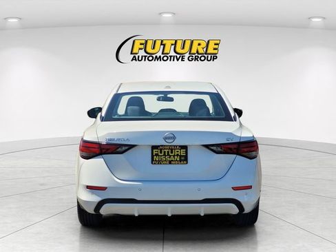 Certified 2024 Nissan Sentra SV FWD image 8