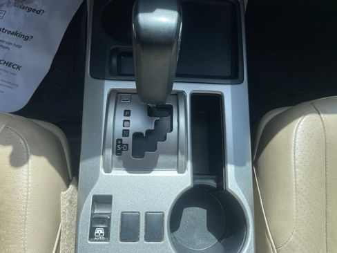 Used 2011 Toyota 4Runner SR5 RWD image 21