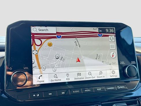 Used 2024 Nissan Pathfinder SL w/ Cargo Package image 12