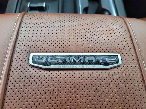 Used 2024 GMC Sierra 3500 Denali Ultimate image 21