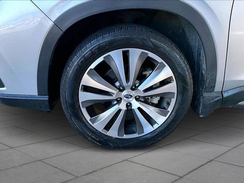 Used 2022 Subaru Ascent Touring w/ Popular Package #2A image 10
