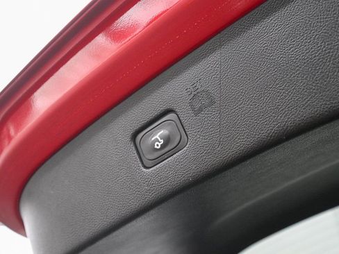 Certified 2024 Ford Edge SEL w/ Convenience Package image 18