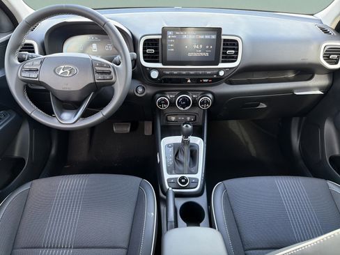 New 2026 Hyundai Venue SEL image 6