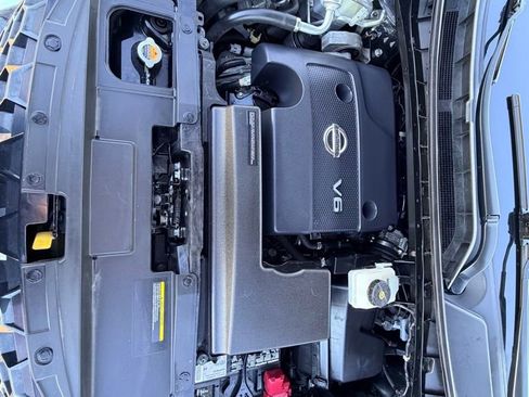 Used 2023 Nissan Murano SL w/ SL Moonroof Package image 9