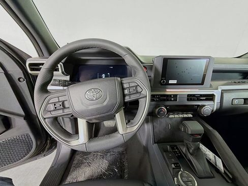 New 2026 Toyota Tacoma TRD Off-Road AWD/4WD image 12
