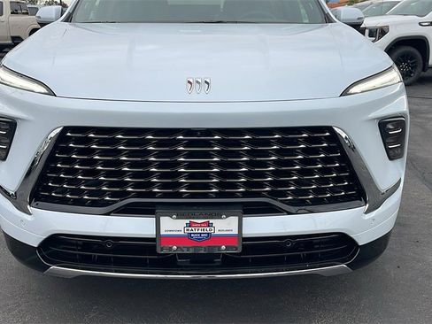 New 2026 Buick Enclave Avenir w/ Super Cruise Package image 9