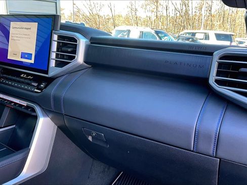 Certified 2025 Toyota Sequoia Platinum image 17