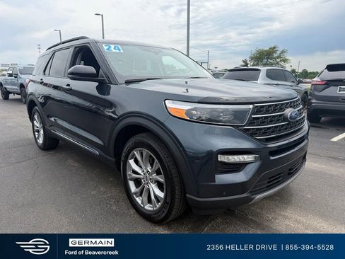 Certified 2024 Ford Explorer XLT w/ Equipment Group 202A AWD/4WD image 1
