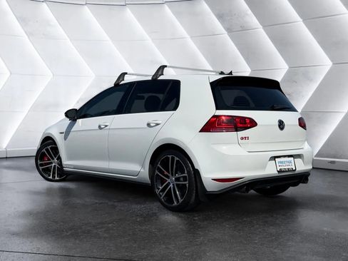 Used 2017 Volkswagen GTI Sport FWD image 3