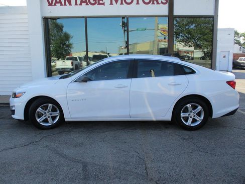 Used 2020 Chevrolet Malibu LS image 8