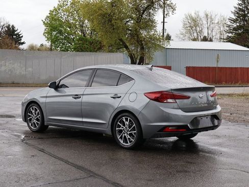 Used 2019 Hyundai Elantra Limited w/ Cargo Package image 8