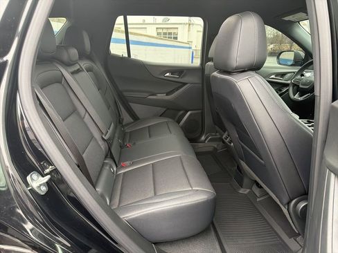 Used 2026 Chevrolet Equinox LT w/ Convenience Package II image 23