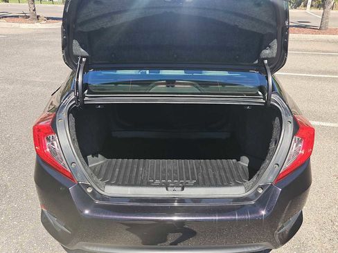 Used 2016 Honda Civic EX image 21