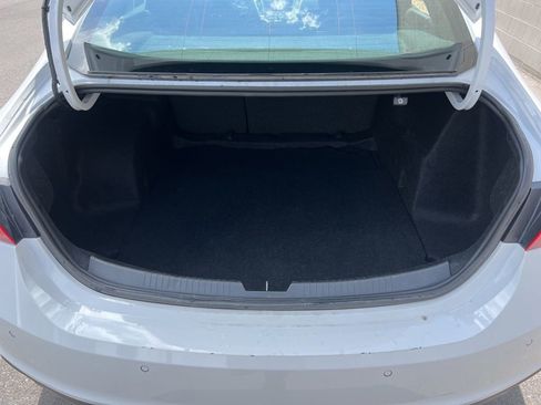 Used 2024 Chevrolet Malibu LT FWD image 24