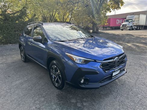 Certified 2025 Subaru Crosstrek 2.0i Premium image 2