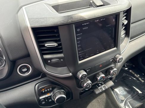 Used 2020 RAM 1500 Big Horn AWD/4WD image 32
