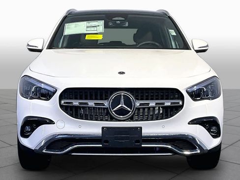 New 2026 Mercedes-Benz GLA 250 4MATIC image 2