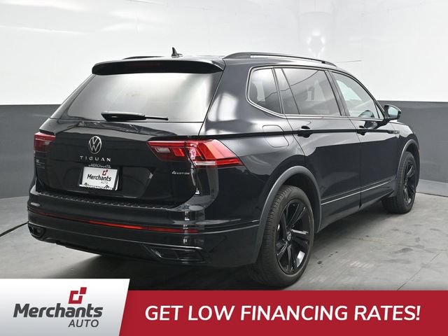Used 2024 Volkswagen Tiguan SE R-Line AWD/4WD image 7