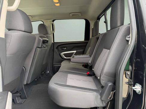 Certified 2024 Nissan Titan SV w/ Accessory Utility Package image 12