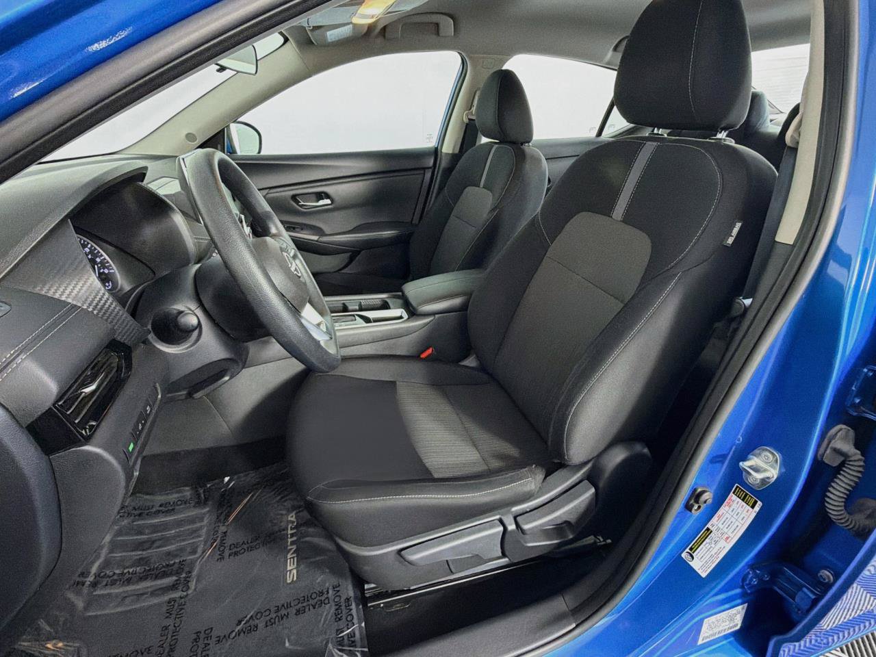 Used 2024 Nissan Sentra SV FWD image 30