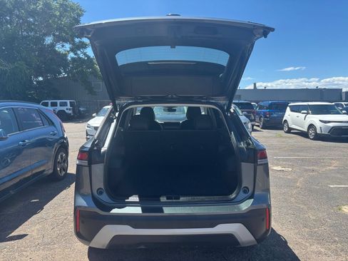 Used 2026 Volkswagen Tiguan SE AWD/4WD image 25