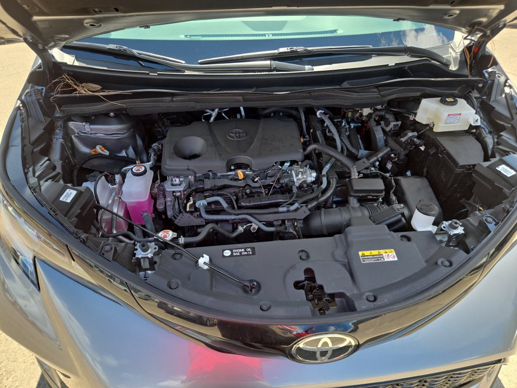Used 2026 Toyota Sienna XSE FWD image 35