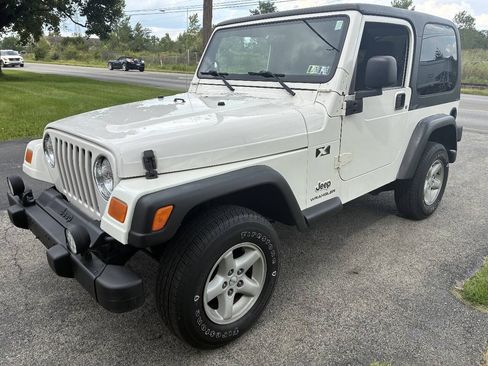 Used 2003 Jeep Wrangler X AWD/4WD image 2