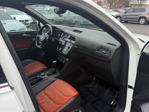 Used 2020 Volkswagen Tiguan SEL Premium R-Line image 8