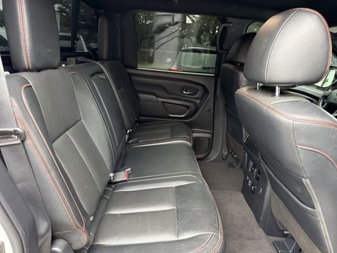 Used 2021 Nissan Titan PRO-4X w/ Pro-4x Convenience Package image 29