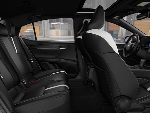 New 2026 Toyota Camry SE FWD image 21