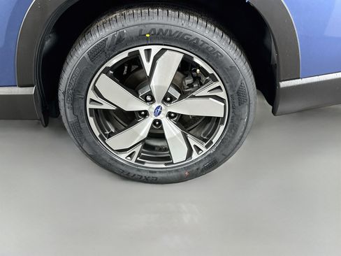 Used 2019 Subaru Forester Touring AWD/4WD image 37